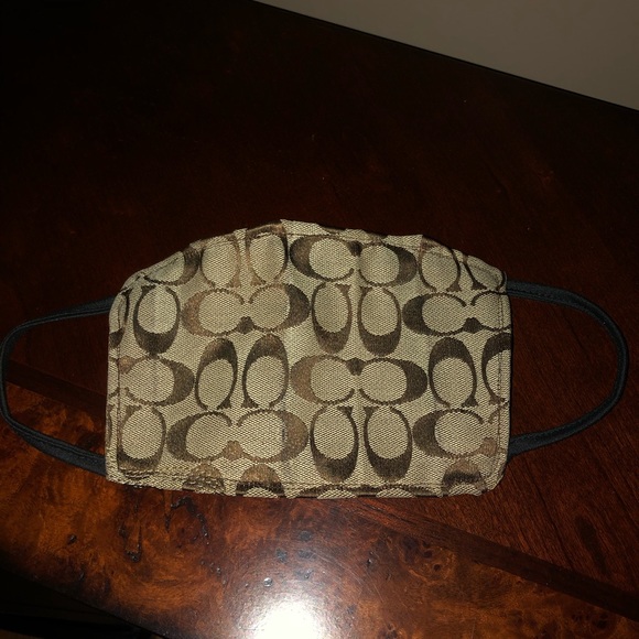 Coach face mask - Picture 4 of 6